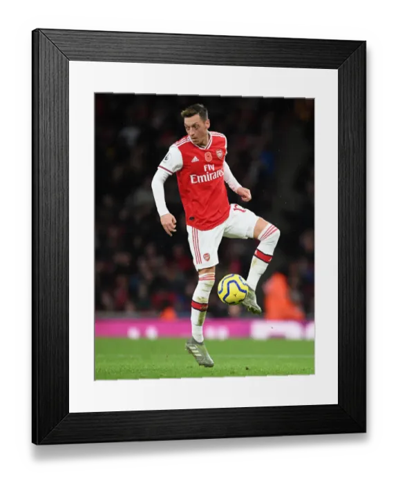 Framed Print : Mesut Ozil in Action: Arsenal vs. Wolverhampton Wanderers (2019-20)