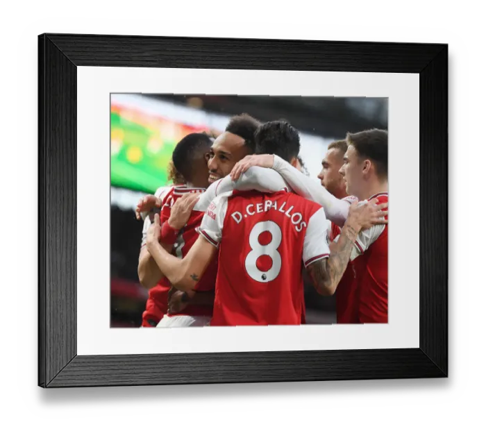 Framed Print : Arsenal vs. Wolverhampton Wanderers: Premier League Clash at Emirates Stadium (November 2019)
