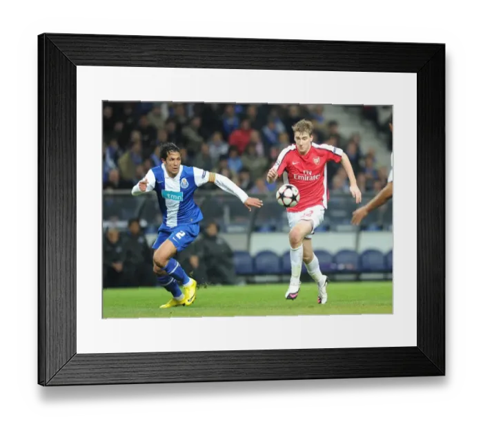 Framed Print : Nicklas Bendtner (Arsenal) Bruno Alves (Porto). FC Porto 2: 1 Arsenal, UEFA Champions League Framed Print : Nicklas Bendtner (Arsenal) Bruno Alves (Porto). FC Porto 2: 1 Arsenal, UEFA Champions League
