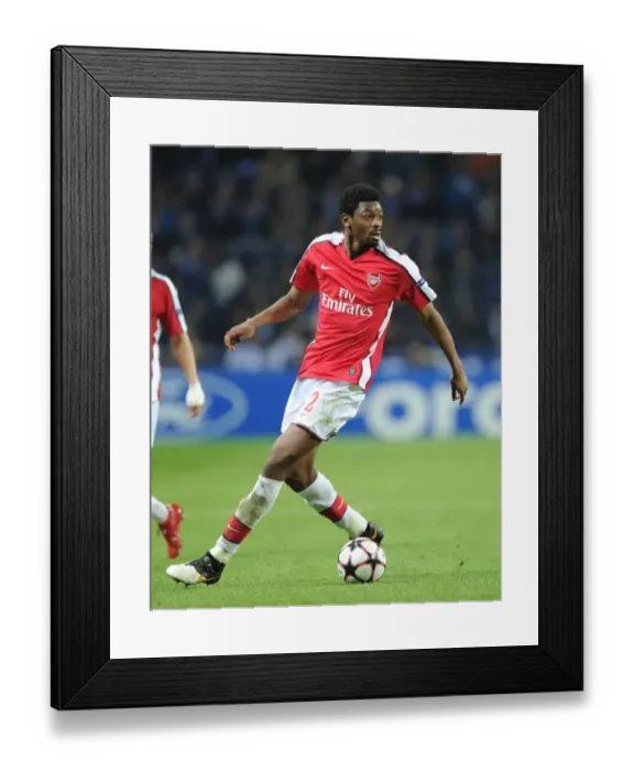 Framed Print : Abou Diaby Shines in Arsenal's UEFA Champions League Battle at FC Porto