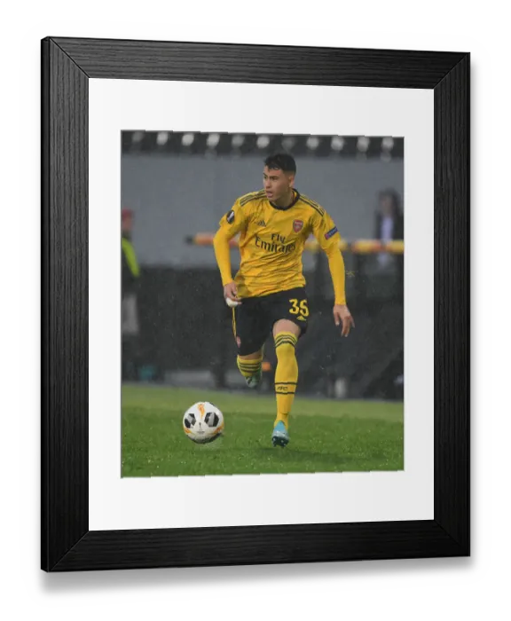 Framed Print : Martinelli Shines: Arsenal's Europa League Victory over Vitoria Guimaraes Framed Print : Martinelli Shines: Arsenal's Europa League Victory over Vitoria Guimaraes