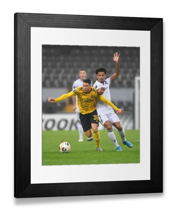 Framed Print : Arsenal's Rising Star, Gabriel Martinelli, Scores in Europa League Battle against Vitoria Guimaraes (November 2019) Framed Print : Arsenal's Rising Star, Gabriel Martinelli, Scores in Europa League Battle against Vitoria Guimaraes (November 2019)
