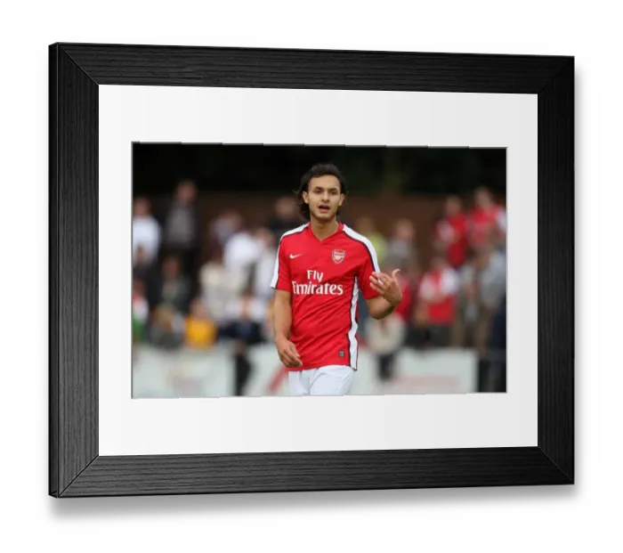 Framed Print : Nacer Barazite (Arsenal). Maidenhead 1: 7 Arsenal. Pre Season Friendly. York Road