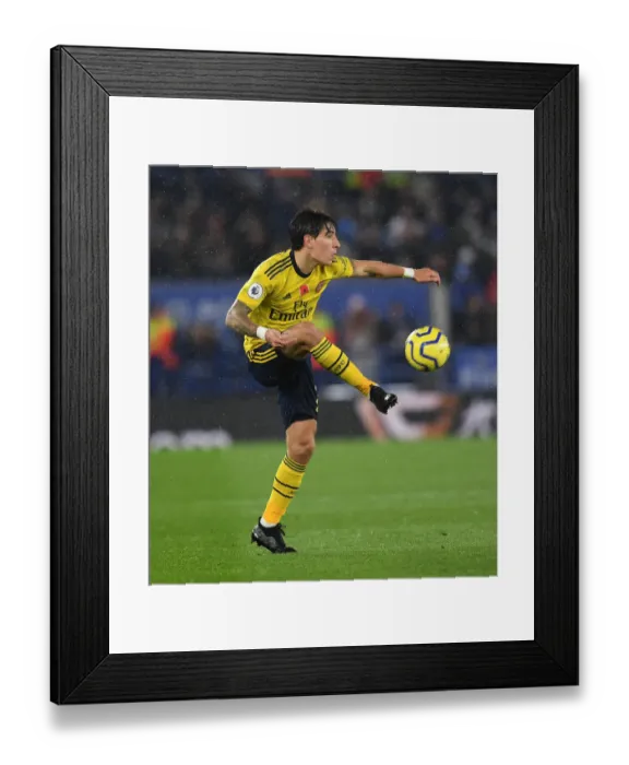 Framed Print : Hector Bellerin in Action: Leicester City vs Arsenal, Premier League 2019-20 Framed Print : Hector Bellerin in Action: Leicester City vs Arsenal, Premier League 2019-20