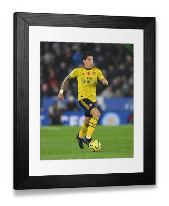 Framed Print : Hector Bellerin of Arsenal in Action against Leicester City - Premier League 2019-20 Framed Print : Hector Bellerin of Arsenal in Action against Leicester City - Premier League 2019-20