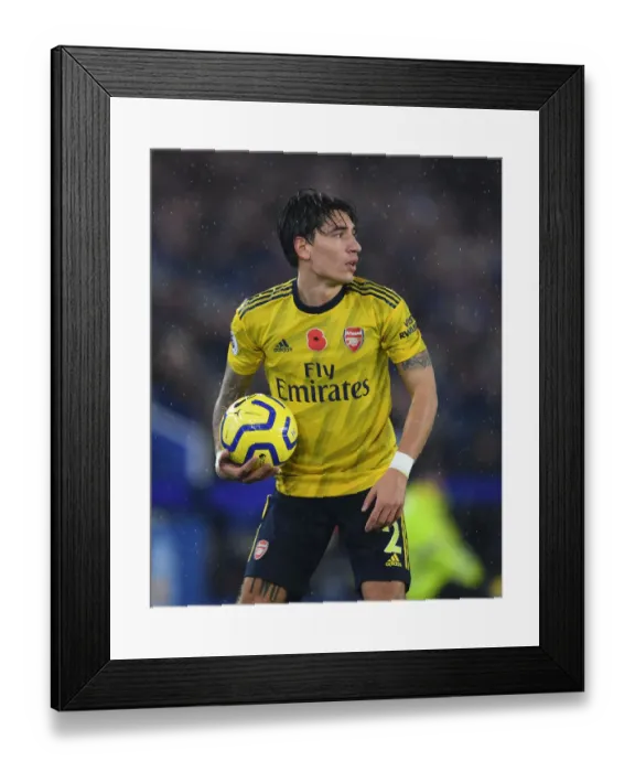 Framed Print : Hector Bellerin in Action: Arsenal vs Leicester City, Premier League 2019-20 Framed Print : Hector Bellerin in Action: Arsenal vs Leicester City, Premier League 2019-20