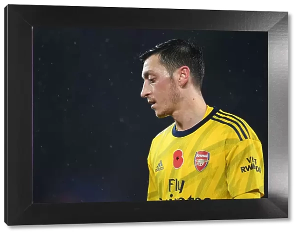 Mesut Ozil in Action: Premier League Showdown - Leicester City vs. Arsenal (2019-20)