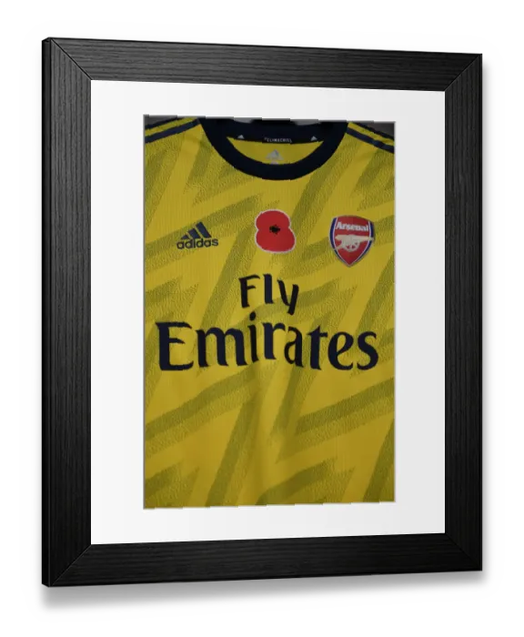Framed Print : Arsenal's Poppy-Emblazoned Jerseys Before Leicester Clash (Premier League 2019-20) Framed Print : Arsenal's Poppy-Emblazoned Jerseys Before Leicester Clash (Premier League 2019-20)