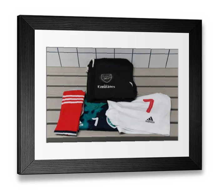 Framed Print : Arsenal Women Ready for FA WSL Clash Against Tottenham Hotspur: Behind the Scenes in the Changing Room