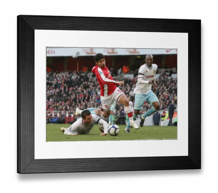 Framed Print : Eduardo (Arsenal) Daniel Fox and Leon Cort (Burnley). Arsenal 3: 1 Burnley Framed Print : Eduardo (Arsenal) Daniel Fox and Leon Cort (Burnley). Arsenal 3: 1 Burnley