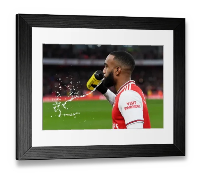 Framed Print : Arsenal vs Southampton: Premier League Showdown at Emirates Stadium, November 2019 Framed Print : Arsenal vs Southampton: Premier League Showdown at Emirates Stadium, November 2019