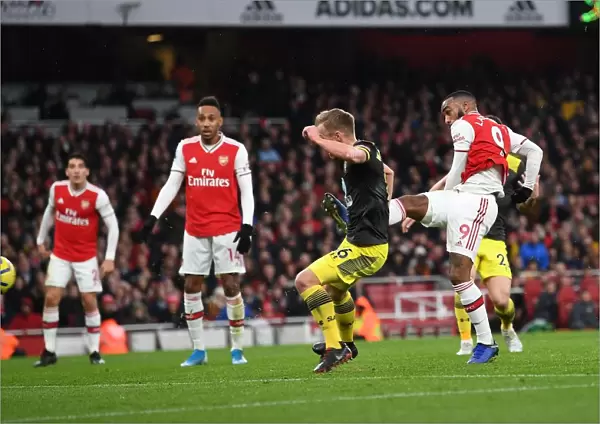 Arsenal's Lacazette Scores First Goal Against Southampton in 2019-20 Premier League