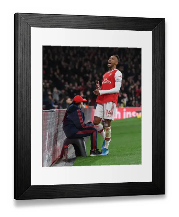 Framed Print : Arsenal's Aubameyang Displays Frustration Against Southampton in Premier League Clash