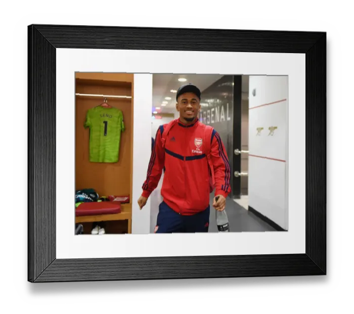 Framed Print : Arsenal FC: Reiss Nelson in the Changing Room before Arsenal v Southampton (2019-20)