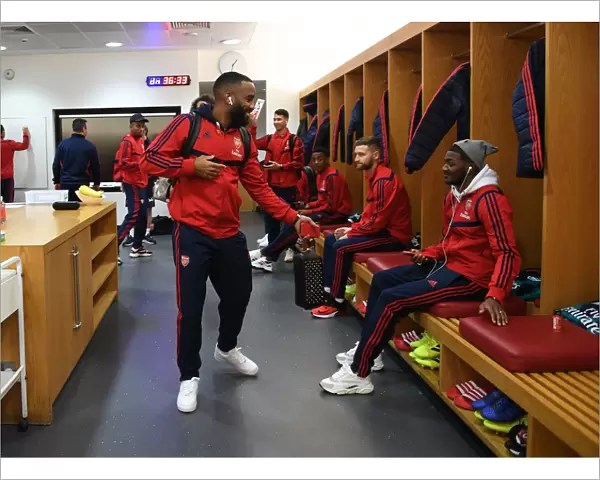 Arsenal FC: Pre-Match Huddle - Alex Lacazette and Ainsley Maitland-Niles in the Changing Room (Arsenal v Southampton, 2019-20)