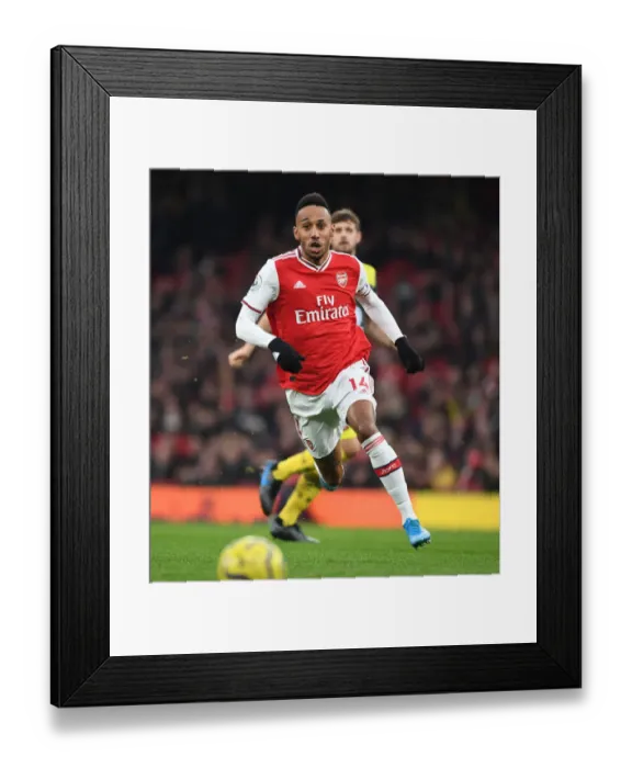 Framed Print : Arsenal's Aubameyang Shines in Arsenal vs. Southampton Premier League Clash (November 2019) Framed Print : Arsenal's Aubameyang Shines in Arsenal vs. Southampton Premier League Clash (November 2019)