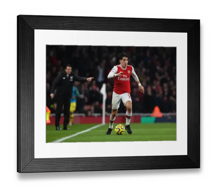 Framed Print : Arsenal's Bellerin Faces Off Against Southampton in Intense Premier League Clash Framed Print : Arsenal's Bellerin Faces Off Against Southampton in Intense Premier League Clash