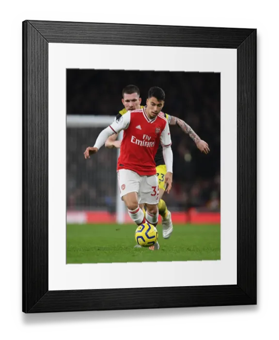 Framed Print : Martinelli's Maneuver: Arsenal's Edge Past Southampton in Premier League