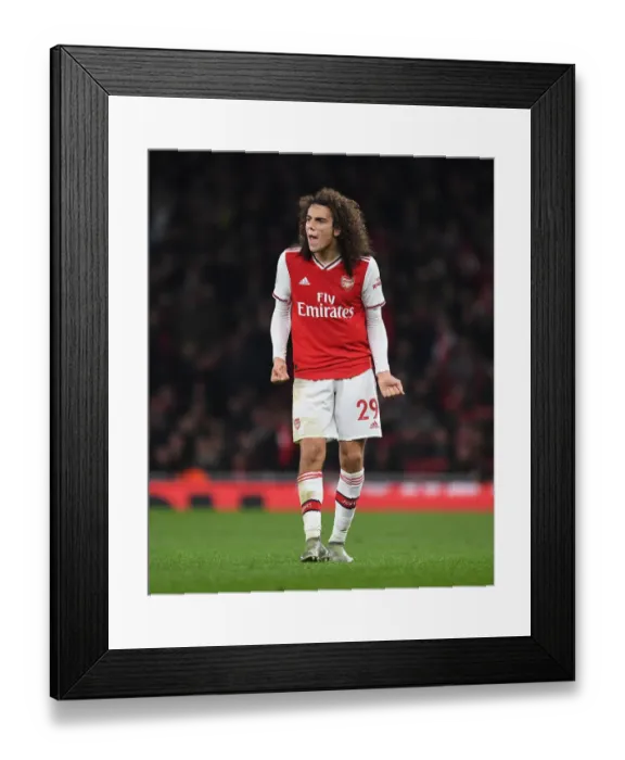 Framed Print : Guendouzi in Action: Arsenal vs. Southampton, Premier League 2019-20 Framed Print : Guendouzi in Action: Arsenal vs. Southampton, Premier League 2019-20