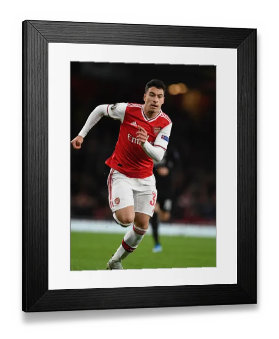 Framed Print : Martinelli Shines: Arsenal's New Sensation Dazzles in Europa League Debut Against Eintracht Frankfurt Framed Print : Martinelli Shines: Arsenal's New Sensation Dazzles in Europa League Debut Against Eintracht Frankfurt