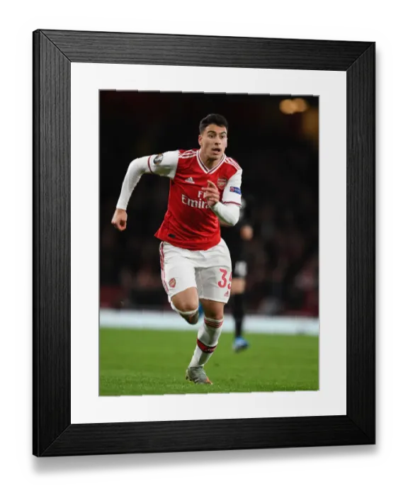 Framed Print : Martinelli Shines: Arsenal's New Sensation Dazzles in Europa League Debut vs. Eintracht Frankfurt