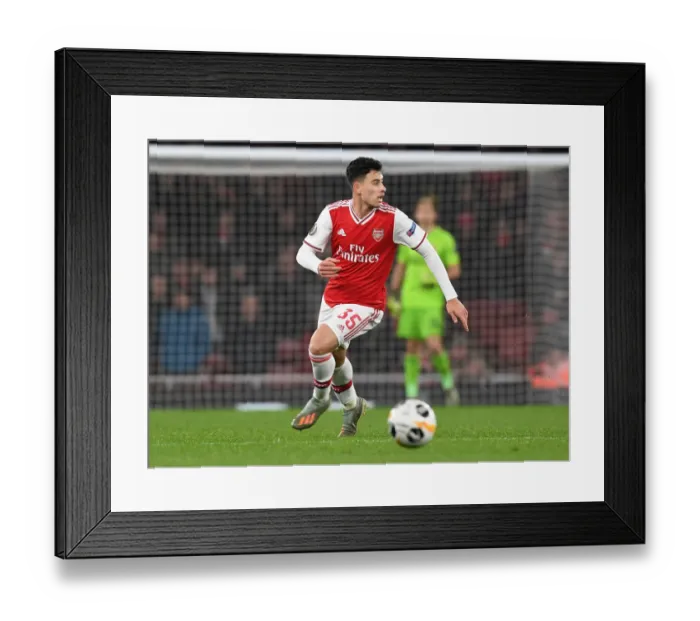 Framed Print : Martinelli Shines: Arsenal's Europa League Victory over Eintracht Frankfurt Framed Print : Martinelli Shines: Arsenal's Europa League Victory over Eintracht Frankfurt