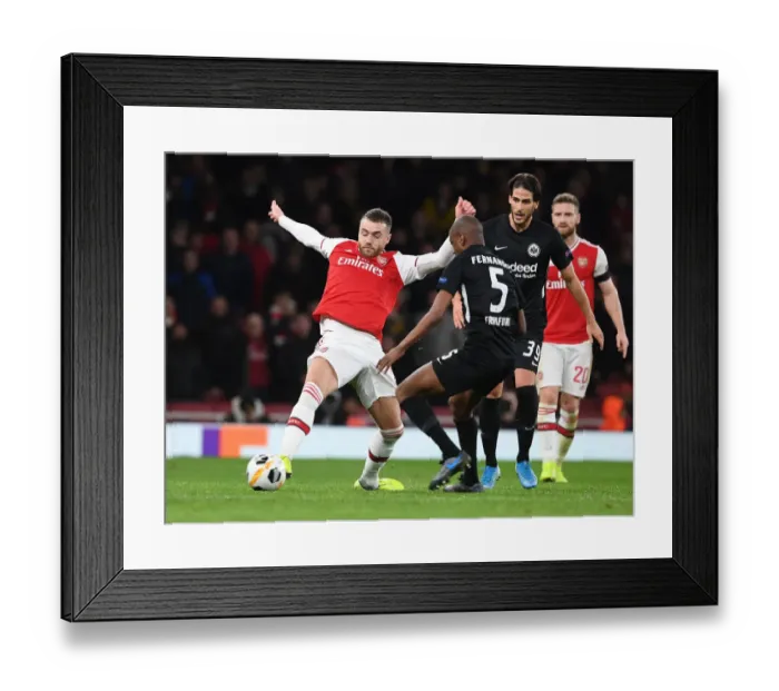 Framed Print : Arsenal vs Eintracht Frankfurt: Battle in Europa League Group F at Emirates Stadium Framed Print : Arsenal vs Eintracht Frankfurt: Battle in Europa League Group F at Emirates Stadium