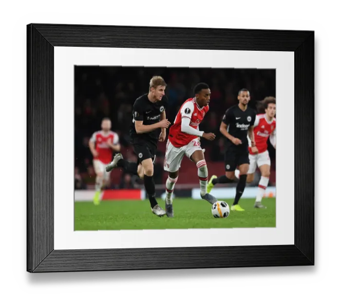 Framed Print : Arsenal's Joe Willock Outwits Eintracht Frankfurt's Martin Hinteregger: A Europa League Masterclass Framed Print : Arsenal's Joe Willock Outwits Eintracht Frankfurt's Martin Hinteregger: A Europa League Masterclass