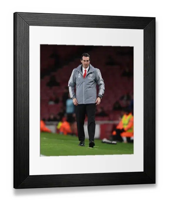 Framed Print : Unai Emery Leads Arsenal in Europa League Battle Against Eintracht Frankfurt