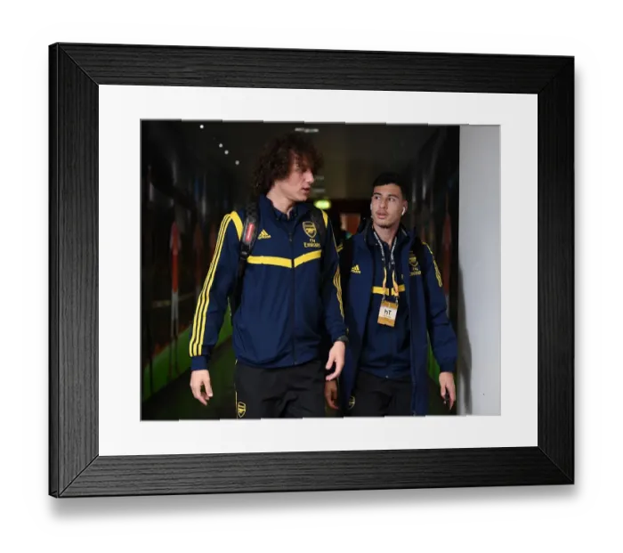 Framed Print : Arsenal FC: Pre-Match Huddle - David Luiz and Gabriel Martinelli at Emirates Stadium vs Eintracht Frankfurt