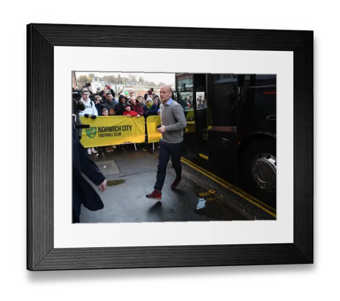 Framed Print : Arsenal's Interim Head Coach Freddie Ljungberg Before Norwich City Clash (Premier League 2019-20)