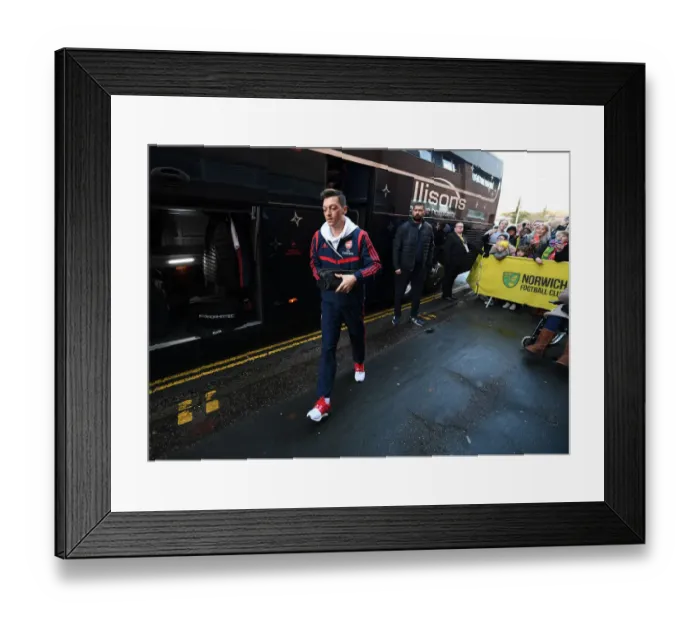 Framed Print : Mesut Ozil: Arsenal Star Before Norwich City Clash (Premier League 2019-20)