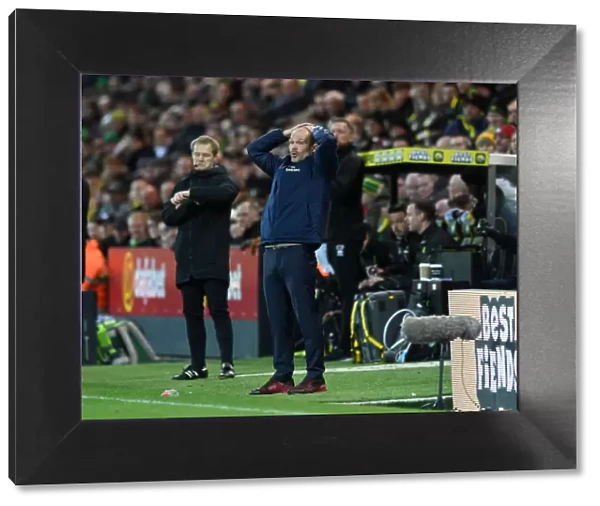 Freddie Ljungberg Leads Arsenal Against Norwich City in Premier League Showdown