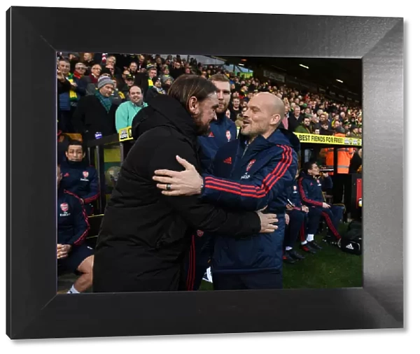Pre-Match Handshake: Freddie Ljungberg and Daniel Farke before Norwich City vs. Arsenal FC (Premier League, December 2019)