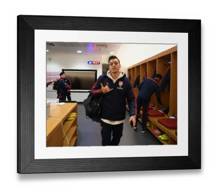 Framed Print : Mesut Ozil in Arsenal Changing Room: Pre-Match Focus (Arsenal FC vs Brighton & Hove Albion, 2019-20)