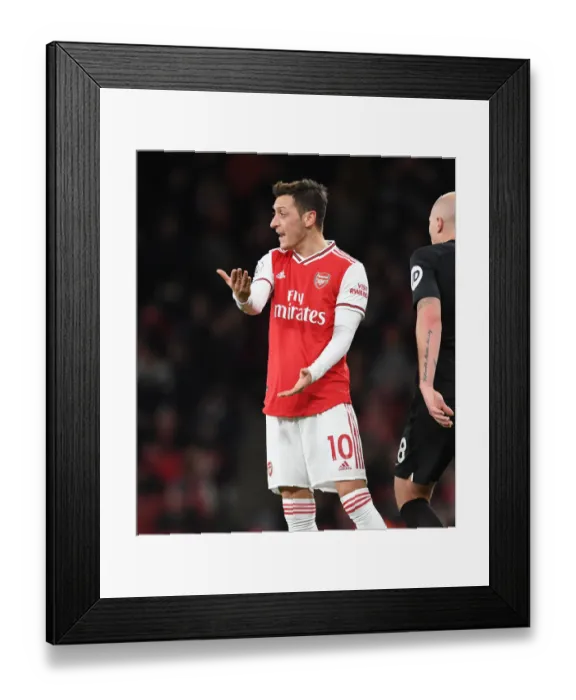 Framed Print : Mesut Ozil's Brilliant Performance: Arsenal Outshines Brighton & Hove Albion in Premier League Showdown (2019-20) Framed Print : Mesut Ozil's Brilliant Performance: Arsenal Outshines Brighton & Hove Albion in Premier League Showdown (2019-20)