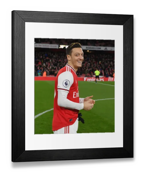 Framed Print : Mesut Ozil: Arsenal's Star Player at Emirates Stadium vs Brighton & Hove Albion (Premier League 2019-20)