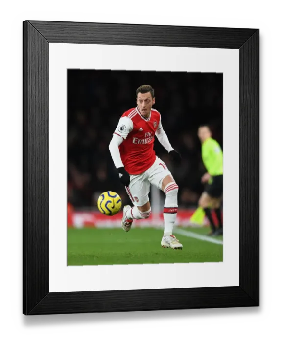 Framed Print : Arsenal's Mesut Ozil in Action against Brighton & Hove Albion, Premier League 2019-20 Framed Print : Arsenal's Mesut Ozil in Action against Brighton & Hove Albion, Premier League 2019-20