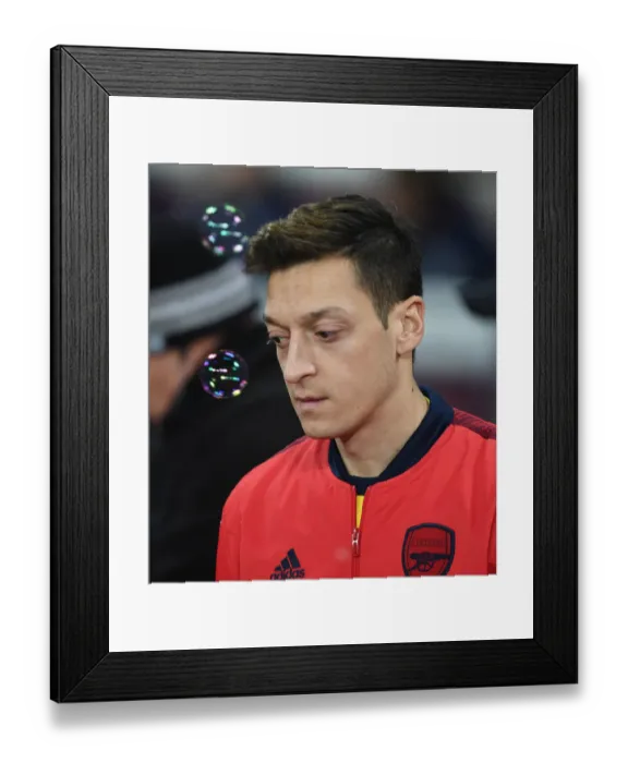 Framed Print : Mesut Ozil: Arsenal Star Before West Ham United Clash, Premier League 2019-20 Framed Print : Mesut Ozil: Arsenal Star Before West Ham United Clash, Premier League 2019-20