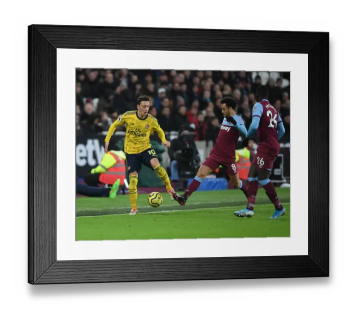 Framed Print : Arsenal vs. West Ham United: Premier League Battle at London Stadium (December 2019) Framed Print : Arsenal vs. West Ham United: Premier League Battle at London Stadium (December 2019)