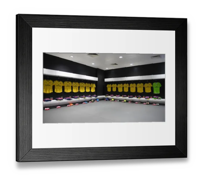 Framed Print : Unity Before Battle: Arsenal's Pre-Match Huddle vs West Ham United, Premier League 2019-20