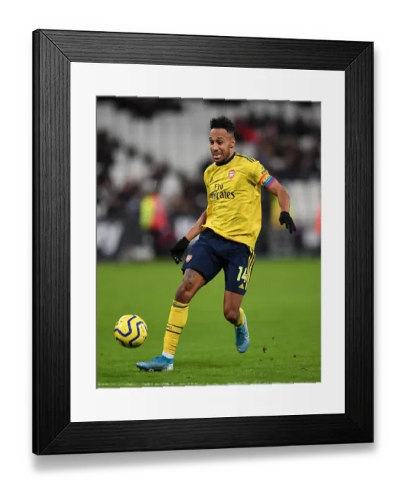 Framed Print : Aubameyang in Action: West Ham United vs. Arsenal FC, Premier League 2019-20 Framed Print : Aubameyang in Action: West Ham United vs. Arsenal FC, Premier League 2019-20