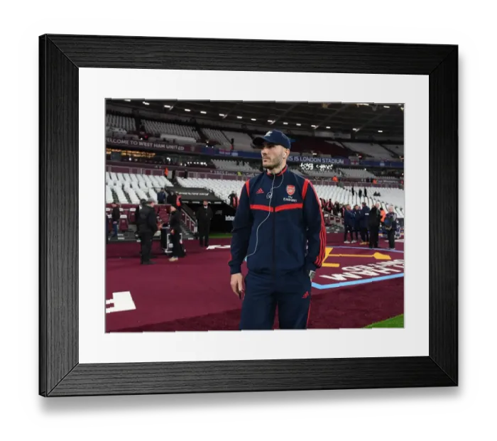 Framed Print : Arsenal's Sead Kolasinac: Focused Before West Ham United Clash (Premier League 2019-20) Framed Print : Arsenal's Sead Kolasinac: Focused Before West Ham United Clash (Premier League 2019-20)