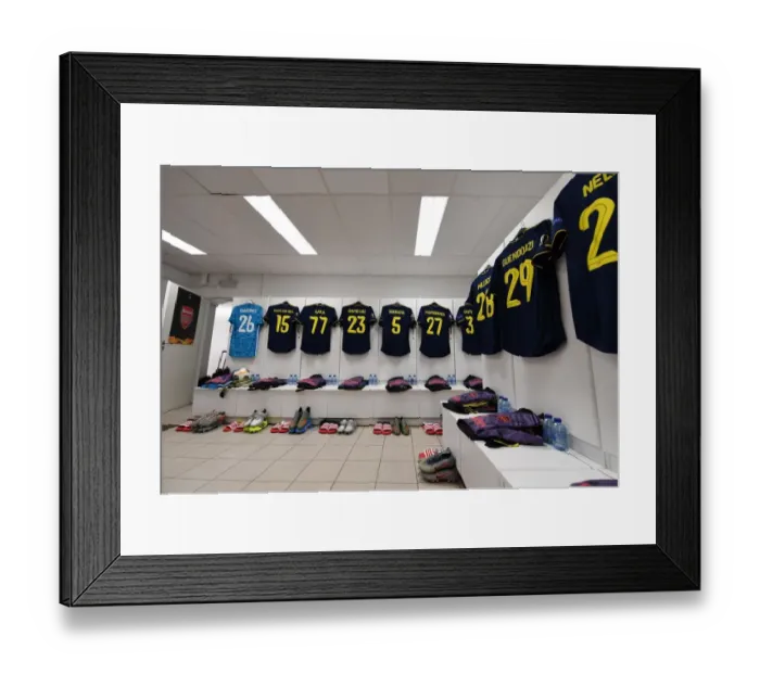 Framed Print : Arsenal FC: United in Focus - Pre-Match Huddle, UEFA Europa League 2019-20