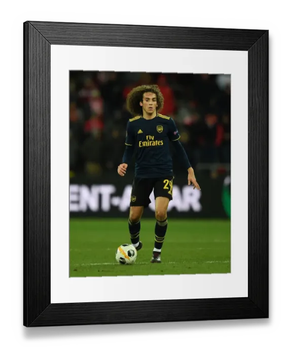 Framed Print : Arsenal's Matteo Guendouzi in Action against Standard Liege in UEFA Europa League Group Stage (December 2019) Framed Print : Arsenal's Matteo Guendouzi in Action against Standard Liege in UEFA Europa League Group Stage (December 2019)