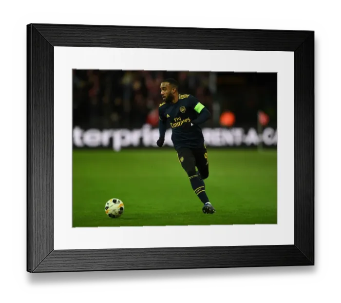 Framed Print : Alexandre Lacazette in Action: Arsenal vs Standard Liege, UEFA Europa League 2019-20 Framed Print : Alexandre Lacazette in Action: Arsenal vs Standard Liege, UEFA Europa League 2019-20