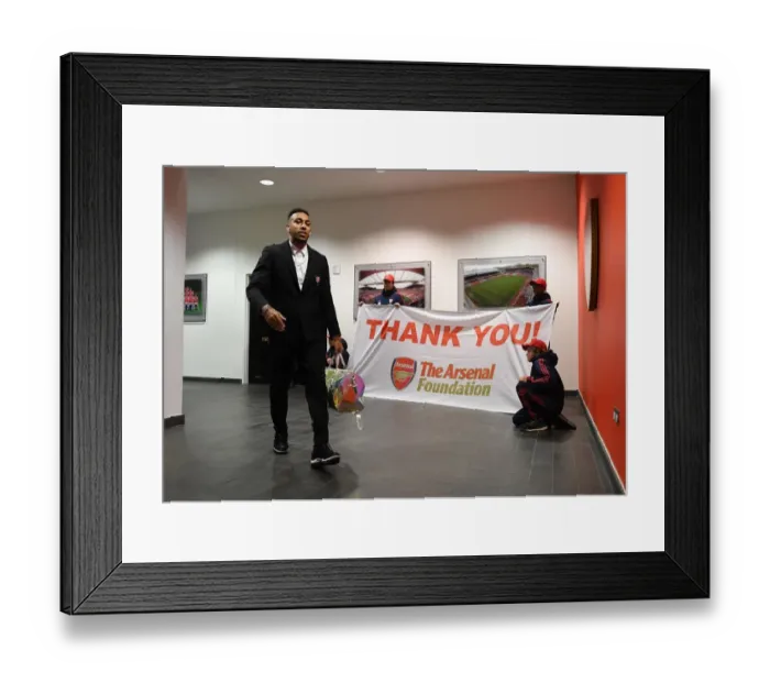 Framed Print : Arsenal's Aubameyang Gears Up for Manchester City Showdown: Premier League 2019-20 Framed Print : Arsenal's Aubameyang Gears Up for Manchester City Showdown: Premier League 2019-20