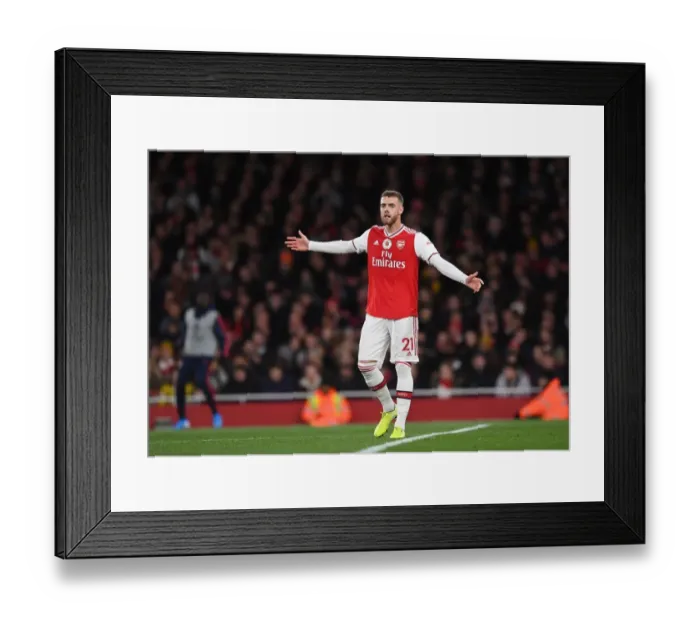 Framed Print : Calum Chambers (Arsenal). Arsenal 0:3 Manchester City