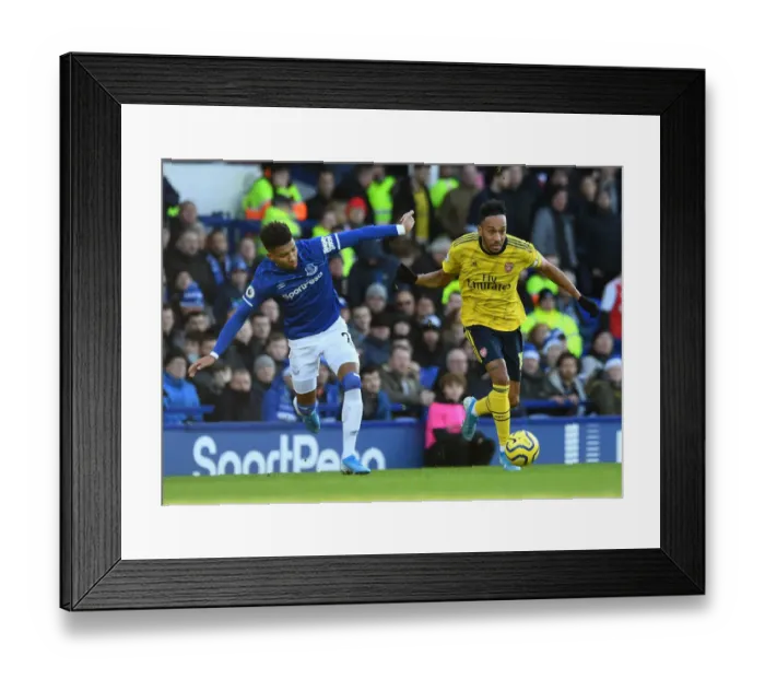 Framed Print : Aubameyang vs Holgate: Everton vs Arsenal, Premier League Showdown (December 2019) Framed Print : Aubameyang vs Holgate: Everton vs Arsenal, Premier League Showdown (December 2019)