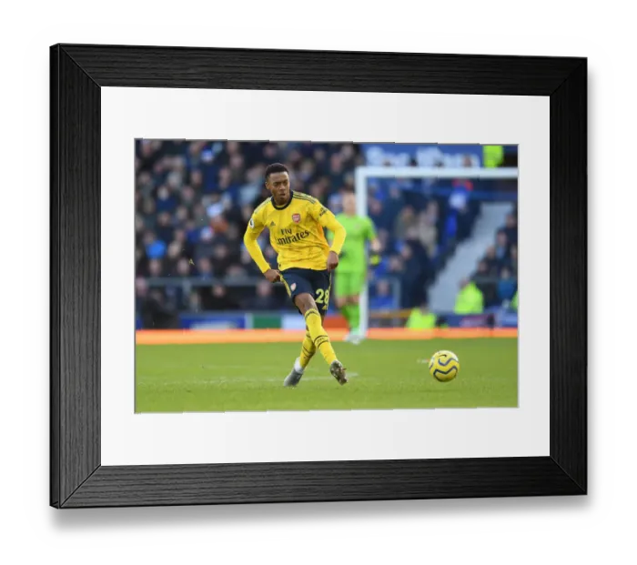 Framed Print : Joe Willock in Action: Everton vs Arsenal, Premier League 2019-20 Framed Print : Joe Willock in Action: Everton vs Arsenal, Premier League 2019-20